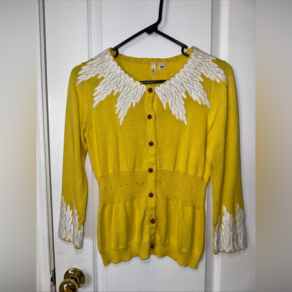Moth ‎ Anthropology Wisteria Cardigan women’s Size Small Color Yellow